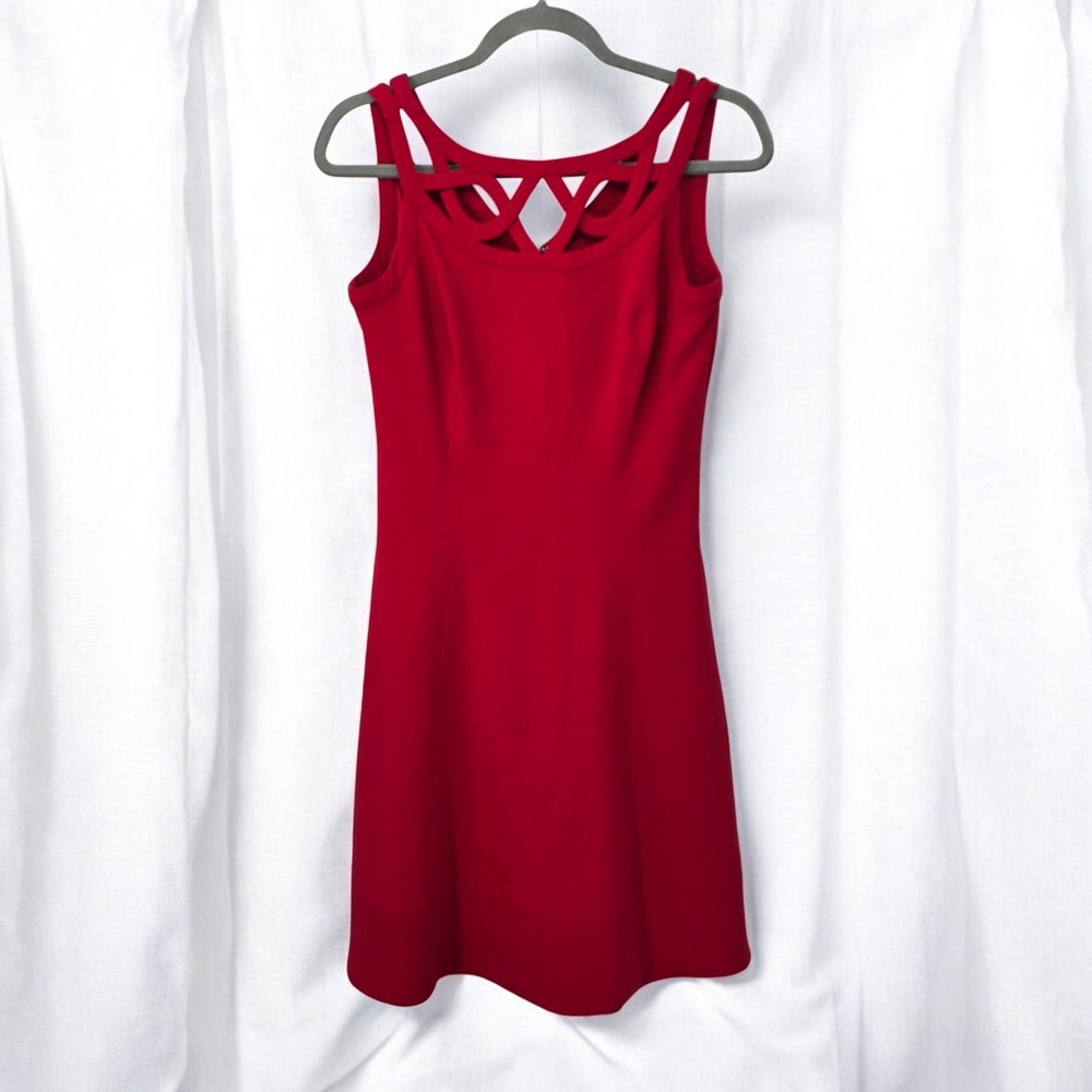 White House Black Market Sheath Dress Sleeveless Cutout Neck Woman Size 2 Red